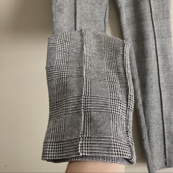 Size M, Forever 21, Plaid Pants - Picture 2 of 5